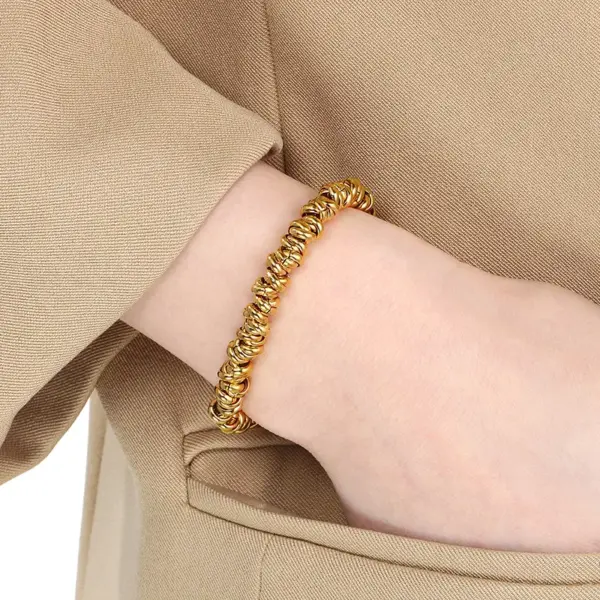 Ion Plating (IP) 18K Gold Plated Solid Color 304 Stainless Steel Vacation Simple Style Waterproof Non Tarnish 304 Stainless Steel Bracelets