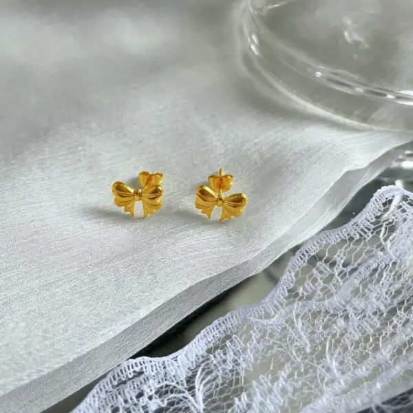 Wholesale 1 Pair Simple Style Bow Knot Plating Titanium Steel Gold Plated Ear Studs