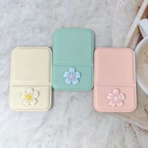 Figure 17 / 1 folding mirror (color can be noted, if not noted, it will be sent randomly)
