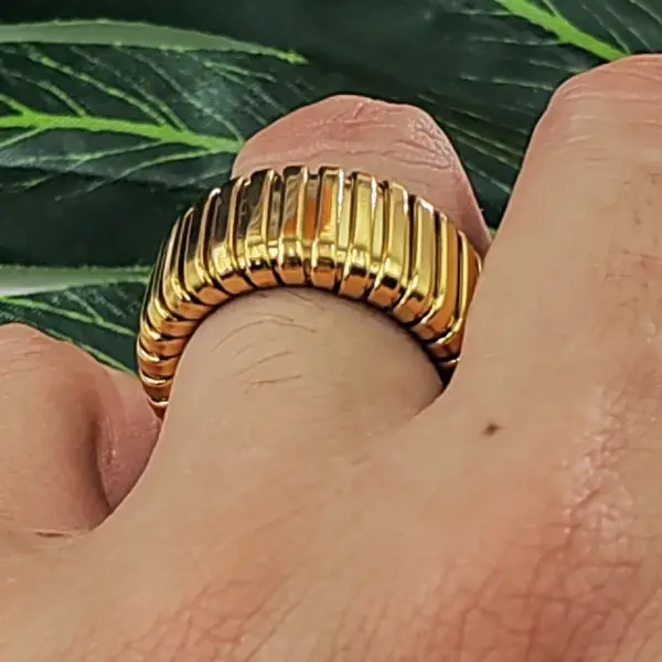 Wholesale PVD Coated Real Gold Plated Geometric 304 Stainless Steel Classic Style Waterproof Non Tarnish Rings