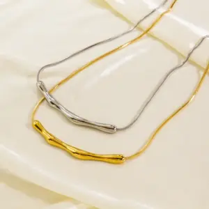 Wholesale PVD Coated 18K Gold Real Gold Plated Geometric 304 Stainless Steel Simple Style Waterproof Non Tarnish 304 Stainless Steel Necklace