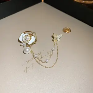 26# Brooch-Golden Flower Butterfly (Real Gold Plating)