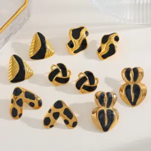 Wholesale Geometric Irregular Stainless Steel 18K Gold Plated Earrings Fashionable Casual Elegant Triangle Circle Women's Earrings