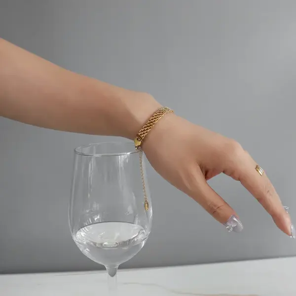 PVD Coated Real Gold Plated 18K Gold Geometric 304 Stainless Steel Fashion Waterproof Non Tarnish 304 Stainless Steel Bracelets