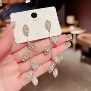 E0094 Gold Silver Needle Color Retention