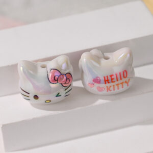 Winking cat (23*20mm)
