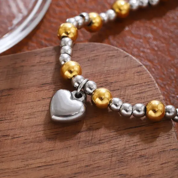 Wholesale Fashionable Stainless Steel Heart Pendant Bracelet For Women Gold Plated Beaded Jewelry Suitable Daily Wear Ideal Valentine's Day Mother's Gift