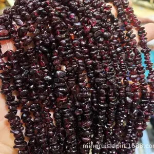 Garnet / Bracelets