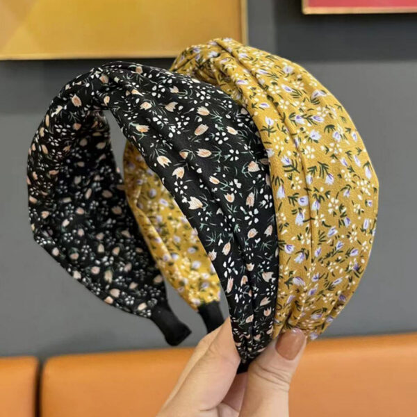 Wholesale Korean Style Retro Cross-Knotted Headband Fabric Floral Wide-Brimmed Headband Women's Pressed Hairpin Headband Elegant Hair Bundle Headband