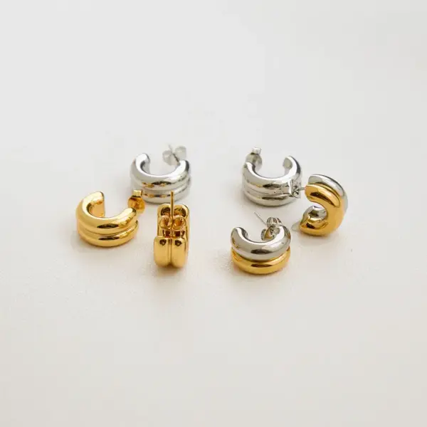 Ion Plating (IP) 18K Gold Plated C Shape 304 Stainless Steel Modern Style Classic Style Waterproof Non Tarnish Hoop Earrings