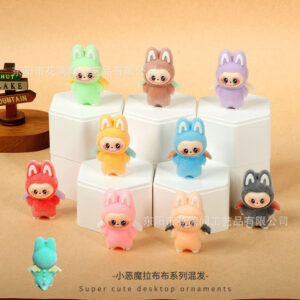 Winged dinosaur labub-10 colors / All are shipped by default - select the color and contact customer service