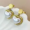 Wholesale 1 Pair Stainless Steel Oval Heart Imitation Pearl Flower Inlaid Diamond Earrings, Unisex Daily Wear Earrings, Suitable For Valentine's Day Or Important Holidays As Gifts For Relatives And Friends.