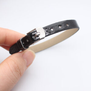 Square Steel Buckle 8mm Snake Wristband-Black