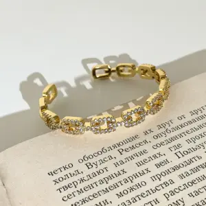 Gold Geometric Bracelet