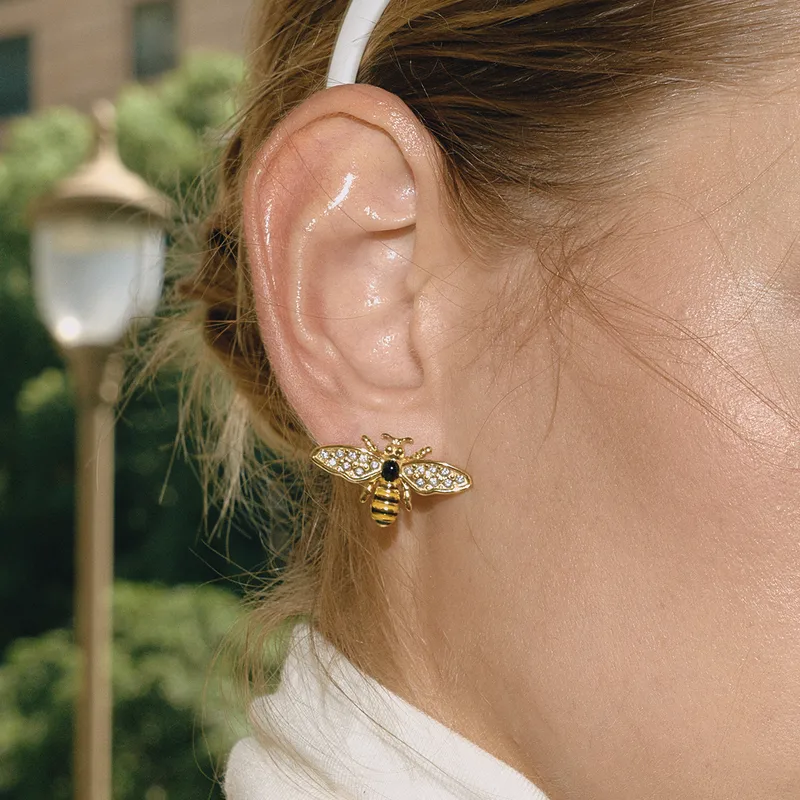 Wholesale Women's Classic 18K Gold Stainless Steel Zircon Bee Earrings Jewelry Pair Vacuum Plated 304 Stainless Steel Stud Earrings