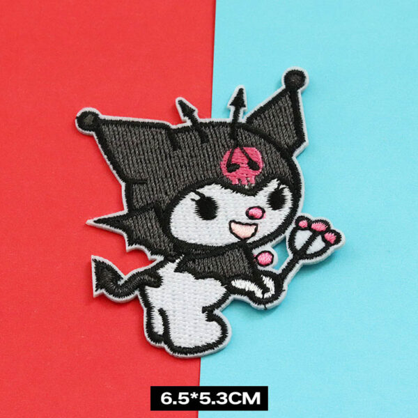 Wholesale DIY Sanrio embroidered patches for clothes, backpacks, scarves, hats, ironing, sewing, badges, and stickers.