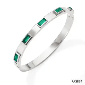 Pas874 White Gold Color / Green
