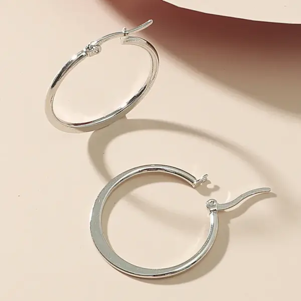 PVD Coated 14K Gold Plated Solid Color Stainless Steel Fashion Waterproof Non Tarnish Hoop Earrings