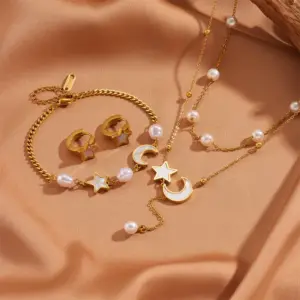 Wholesale 304 Stainless Steel Star Moon PVD Coated Shell 18K Real Gold Plated Casual Simple Style Waterproof Non Tarnish Pearl Inlay Bracelets Earrings Necklace