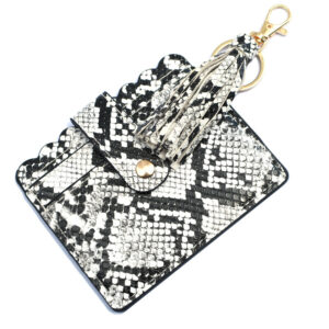Black and White snake pattern