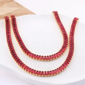 18K Gold 2.5 * 5mm Horizontal Rose Red / 18K