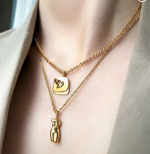 oly-10f8a5dd607306c8f083500be343215b Wholesale PVD Coated Real Gold Plated 18K Gold Heart 304 Stainless Steel Titanium Steel Waterproof Non Tarnish 304 Stainless Steel Titanium Steel Necklace