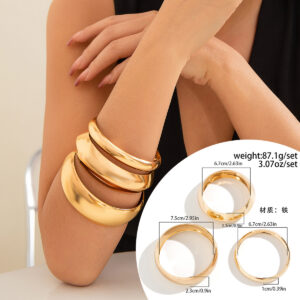 04 gold suit 4866 / See details