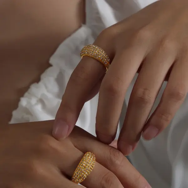 Wholesale 304 Stainless Steel Geometric PVD Coated Rhinestones 18K Gold Plated Real Gold Plated Luxurious Shiny Waterproof Non Tarnish Plating Inlay Gold Silver Rings