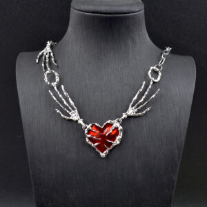 Wholesale Korean and Japanese Style Ins Millennium Dark Red Oil Drop Necklace with Exaggerated Design Claw Splicing Heart Clavicle Chain