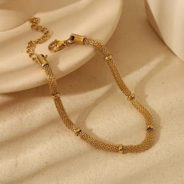 Wholesale Retro Simple Style Commute Round Dots 304 Stainless Steel 18K Gold Plated Snake Chain Bracelets In Bulk Stainless Steel Bracelets