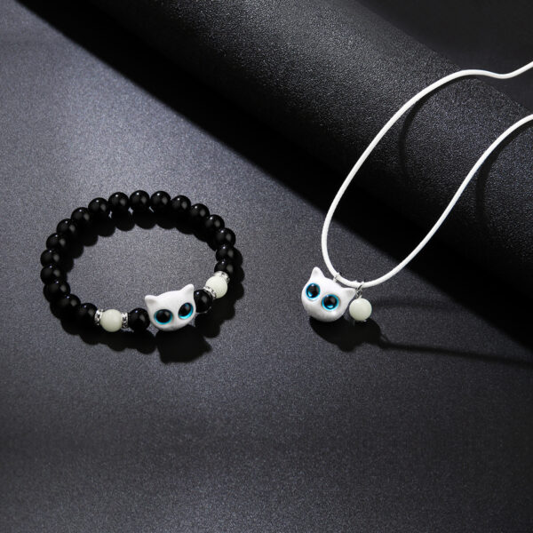 oly-116c49a1ae8e9bcef81b4787f376f235 Wholesale Glow-in-the-dark able kitten necklace/bracelet/cole bracelet - perfect as a gift
