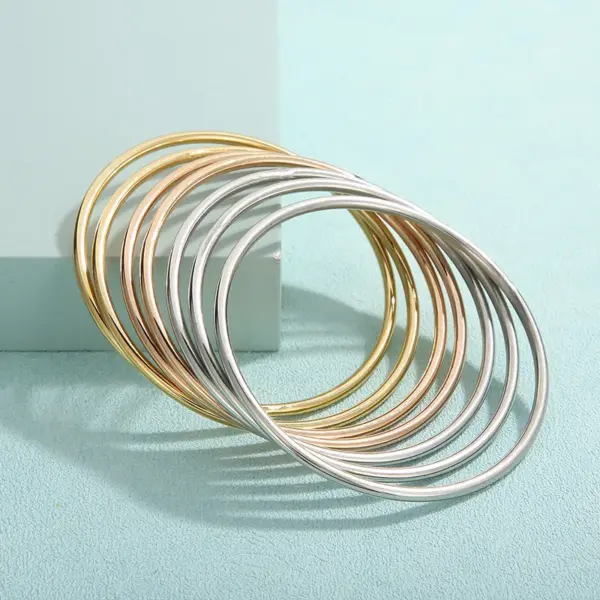 304 Stainless Steel Geometric PVD Coated Stone-Free 18K Gold Plated Simple Style Streetwear Waterproof Non Tarnish Plating Wristband