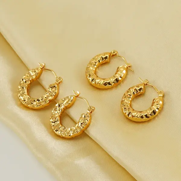 Wholesale 1 Pair Simple Style Water Droplets Polishing Gold Plated Stainless Steel Titanium Steel 18K Gold Plated Earrings