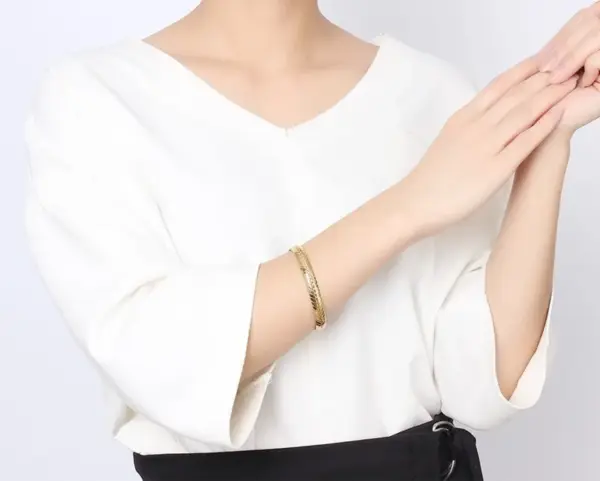 Wholesale Simple Style Grain 304 Stainless Steel Stainless Steel Bracelets In Bulk