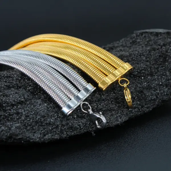 PVD Coated 18K Gold Real Gold Plated Round Solid Color Stainless Steel Punk Waterproof Non Tarnish 304 Stainless Steel Choker