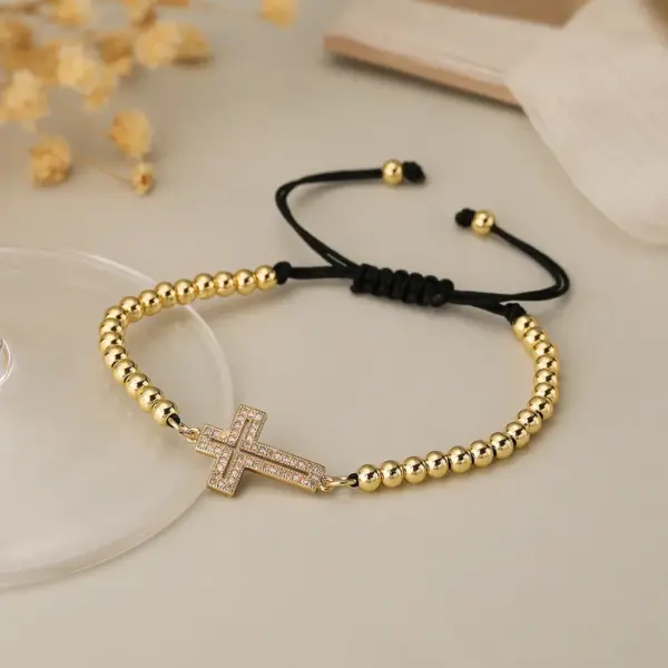 Wholesale Simple Style Commute Cross Copper 18k Gold Plated Zircon Bracelets In Bulk