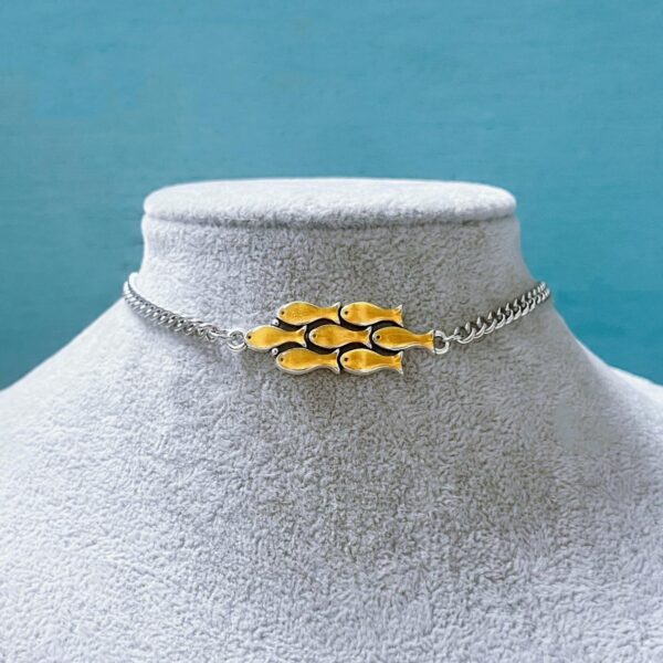 Wholesale Amazon new jewelry vintage silver necklace blue small fish group bracelet unique jewelry factory direct sales