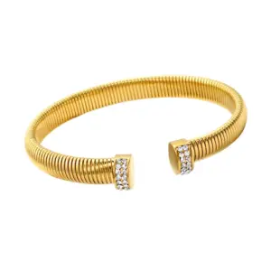Ck680 Open Gold Bracelet with Diamond 8mm