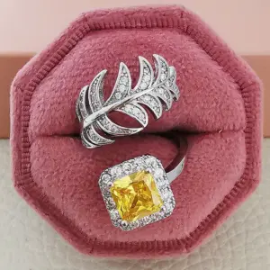 R6766-Yellow / Adjustable Opening