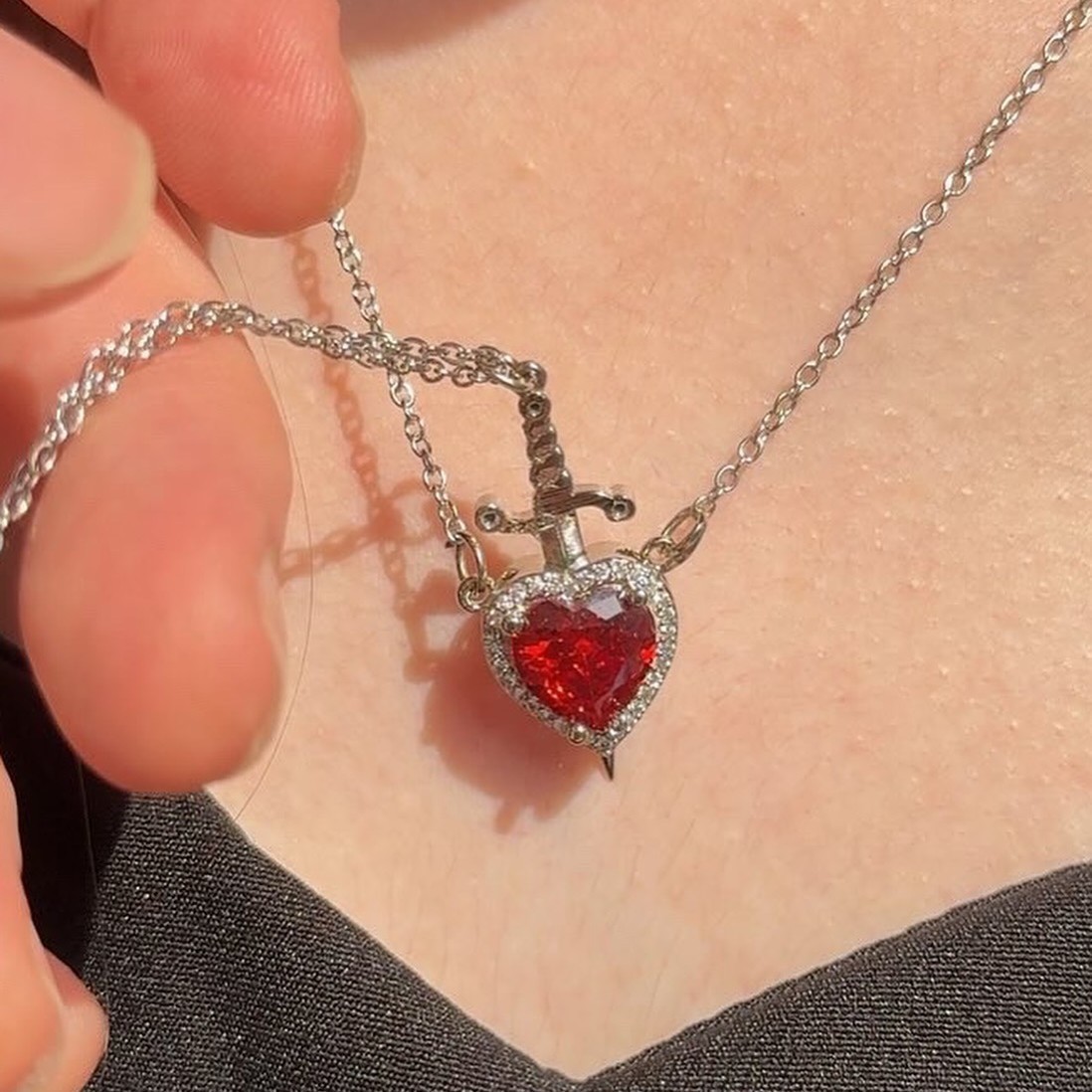 Wholesale Cross-border New sier Fashion Pendant Heart-piercing Love Daer Necklace Multi-layer French Retro Women's Necklace
