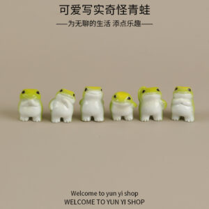 Standing frogs, set of 6
