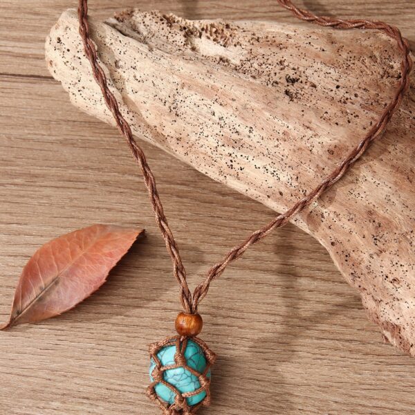 Wholesale Rose Quartz Hand-woven Vintage Necklace