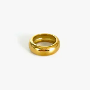 Gold Thin Ring / 8 / R0290