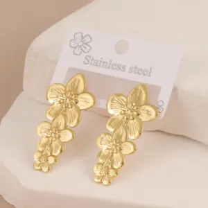Gold / Average Size / Gold Style 196