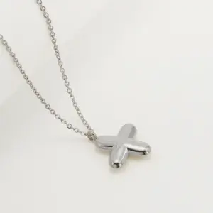 Silver / X 04 Chain