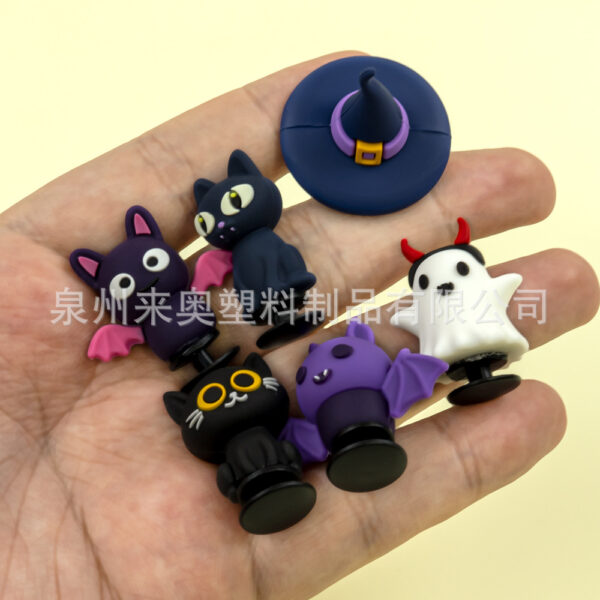 Wholesale New Hot-Selling Cartoon Casual Garden Shoe Buckle Decorative Accessories in Stock 3D Stereo Halloween Hole Shoe Flower Accessories