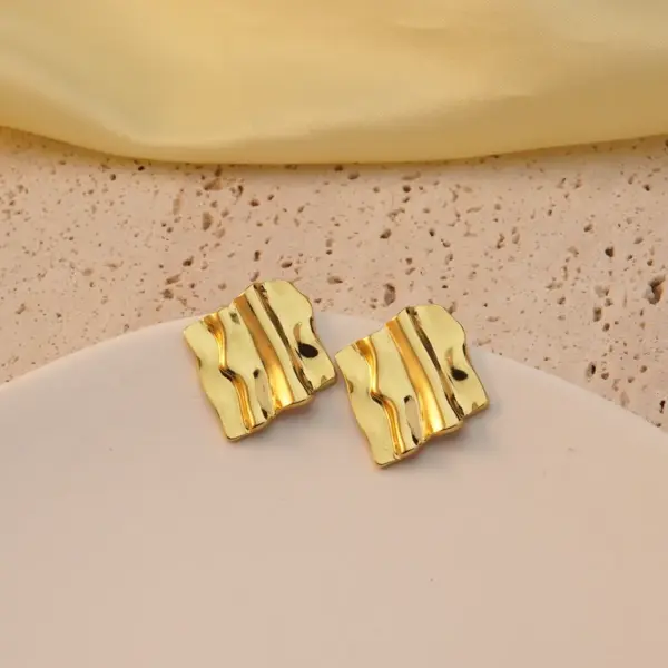 201 Stainless Steel Geometric Flower Rack Plated Stone-Free Imitation Gold Modern Style Stamping Gold Drop Earrings Ear Studs