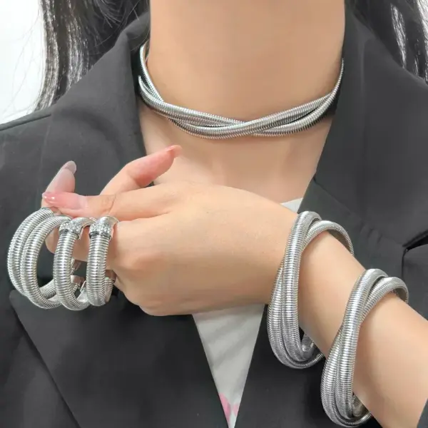 Wholesale PVD Coated 18K Gold Real Gold Plated Geometric 304 Stainless Steel 316 Stainless Steel Hip-Hop Simple Style Commute Waterproof Non Tarnish Bracelets Earrings Necklace