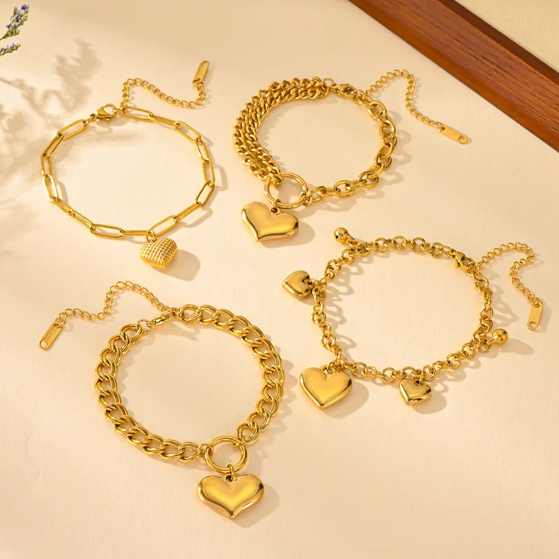 Wholesale 304 Stainless Steel Heart Shape PVD Coated 18K Real Gold Plated Elegant Romantic Waterproof Non Tarnish Plating Gold Bracelets