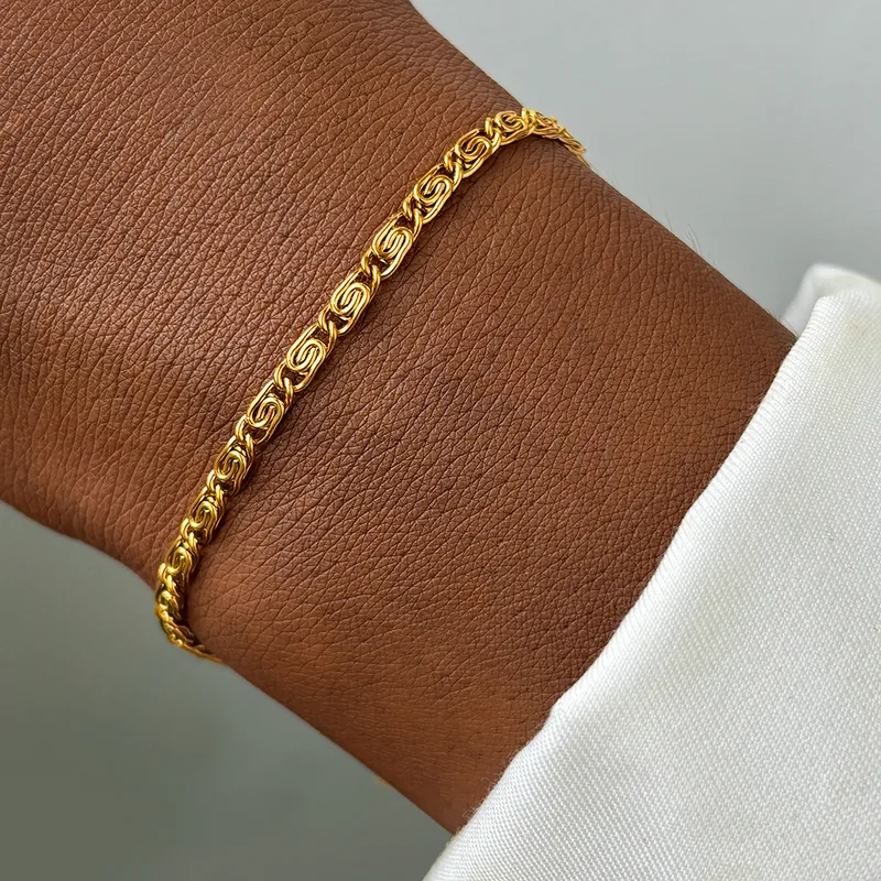 Wholesale Basic Modern Style Classic Style Geometric Solid Color 304 Stainless Steel Stainless Steel Bracelets In Bulk